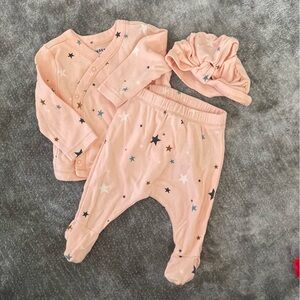 Old Navy 3 piece Pajama Set Pink Stars - 3M